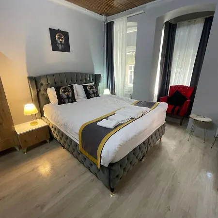 Taksim Red Bed & Breakfast Istanbul
