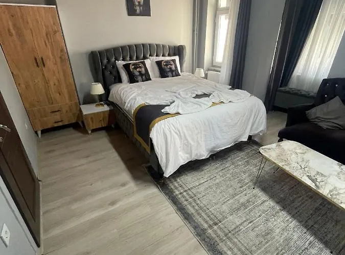 Ferienhaus Taksim Red *
